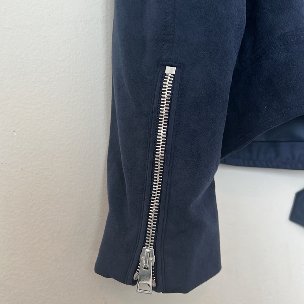 THEORY moto Jacket . Faux suede. Navy blue . - Picture 7 of 7